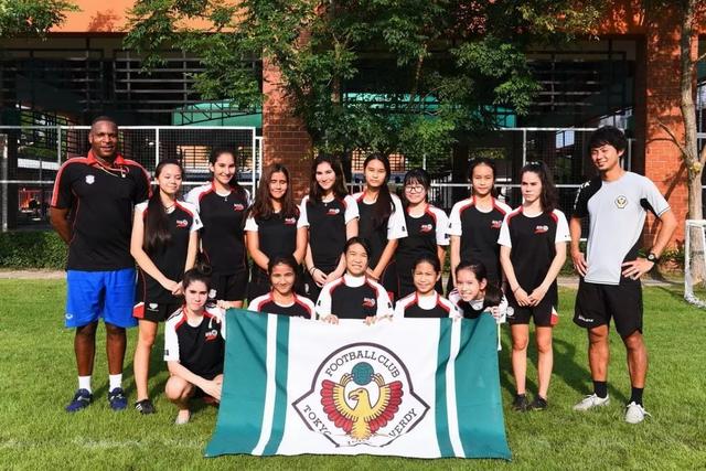 文班亚马31+12+6+6马刺胜步行者 尼克斯克骑士