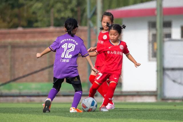 詹姆斯29+8+9浓眉27+25+5+7 湖人力克森林狼